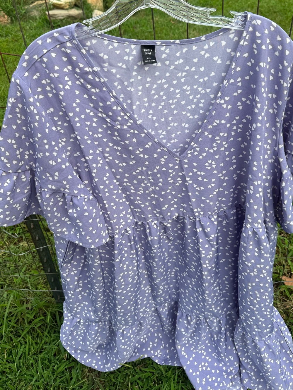 SHEIN Lavender V-Neck Tiered Ruffle Short Sleeve Top with White Heart Print